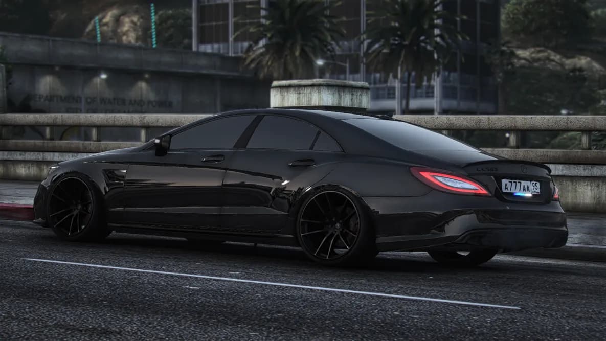 RMRP vs GTA5RP.com: сравнение лучших GTA 5 RP серверов 2026 года